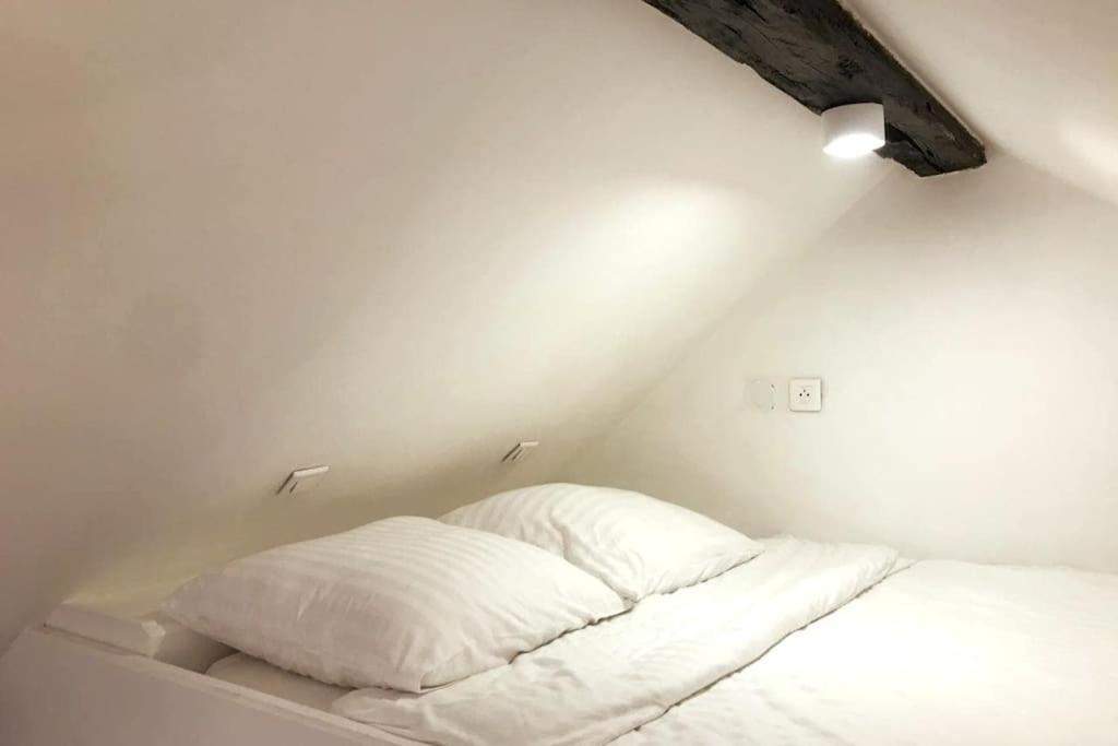 Spacious Studio In Paris Hyper Center - Smart Tv & Wifi - 4P Екстериор снимка